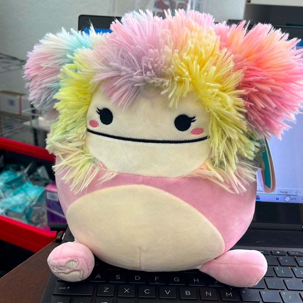 Squishmallow 7”Caparinne the Pink Rainbow Bigfoot